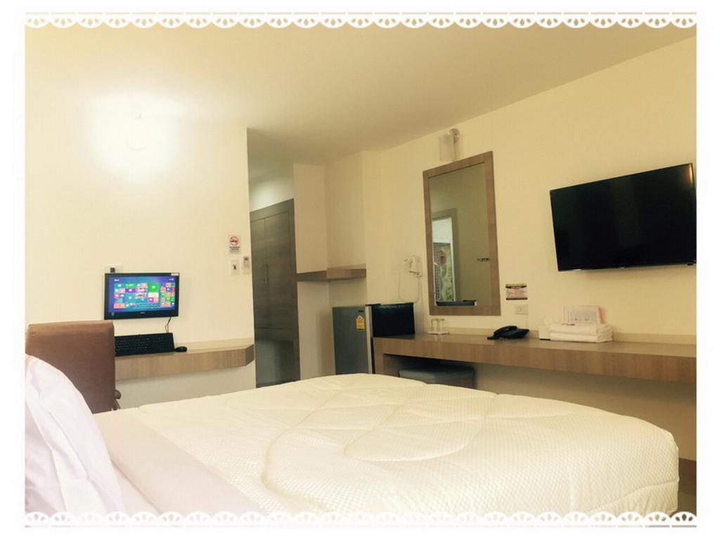 P.A. Thani Hotel Nakhon Sawan Εξωτερικό φωτογραφία
